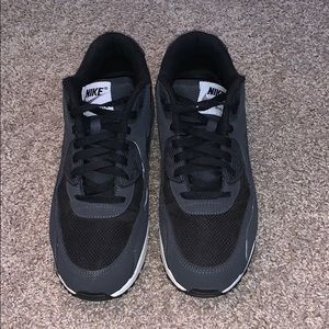 Nike Air Max 90